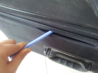 箱包花季下载安装免费观看能被圓珠筆劃開